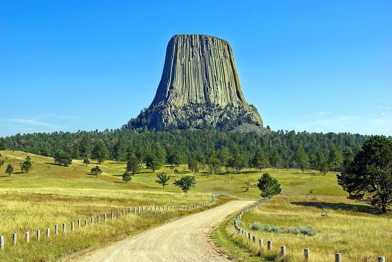 wyoming's devils tower, devils tower, wyoming